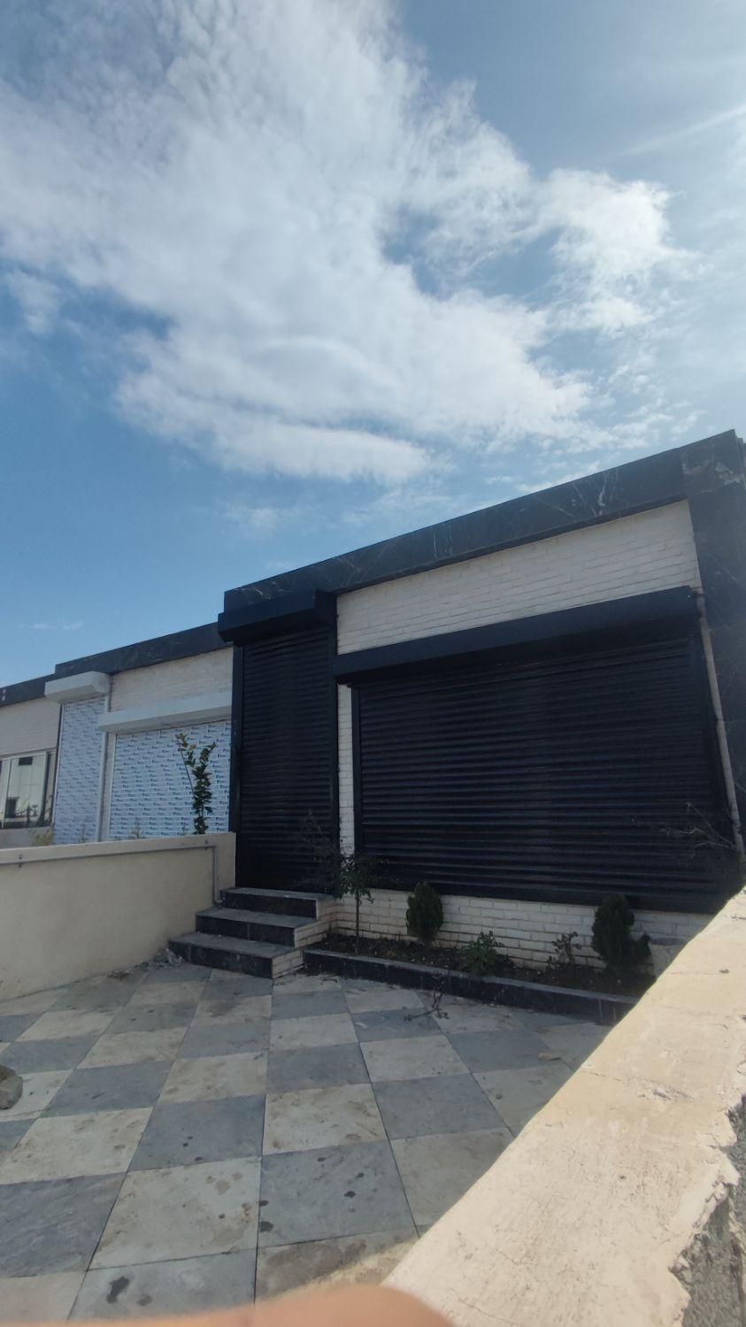 کرکره برقی و دوربین مداربسته|خدمات پیشه و مهارت|نور, |دیوار