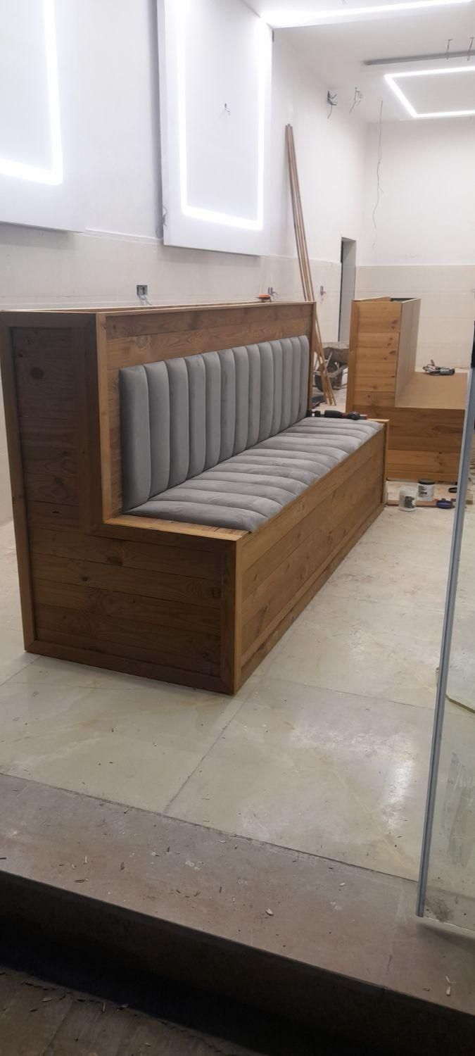 نصب قرنیز،ماربل،ترمووال،چمن،پارکت دیوارپوش|خدمات پیشه و مهارت|سیرجان, |دیوار