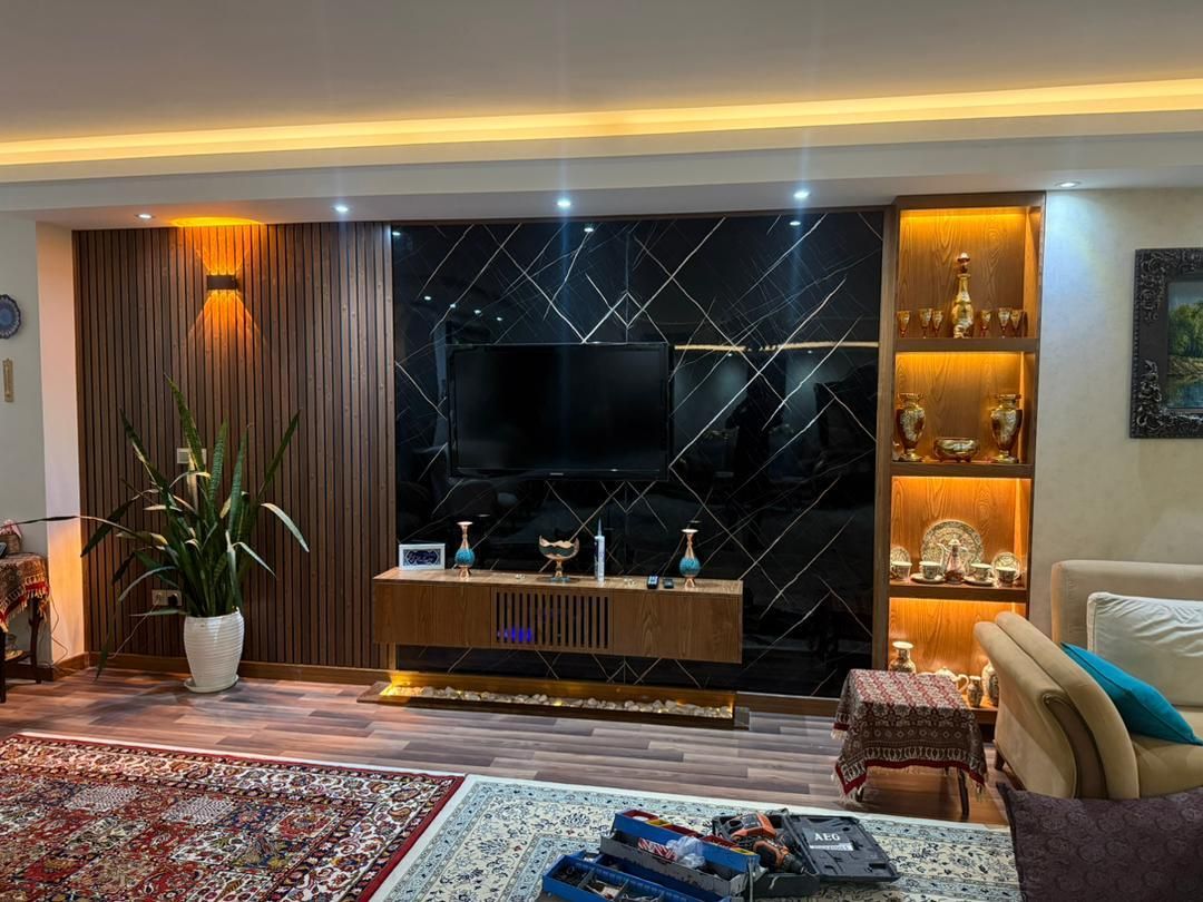 نصب انواع ترموال ماربل شیت قرنیز دیوار کوب پی|خدمات پیشه و مهارت|اصفهان, جنیران (لادان)|دیوار