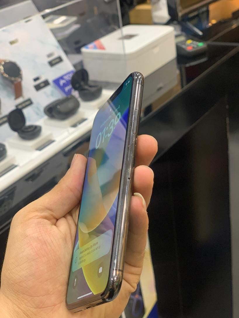 اپل iPhone X با حافظهٔ ۲۵۶ گیگابایت|موبایل|تهران, ایوانک|دیوار