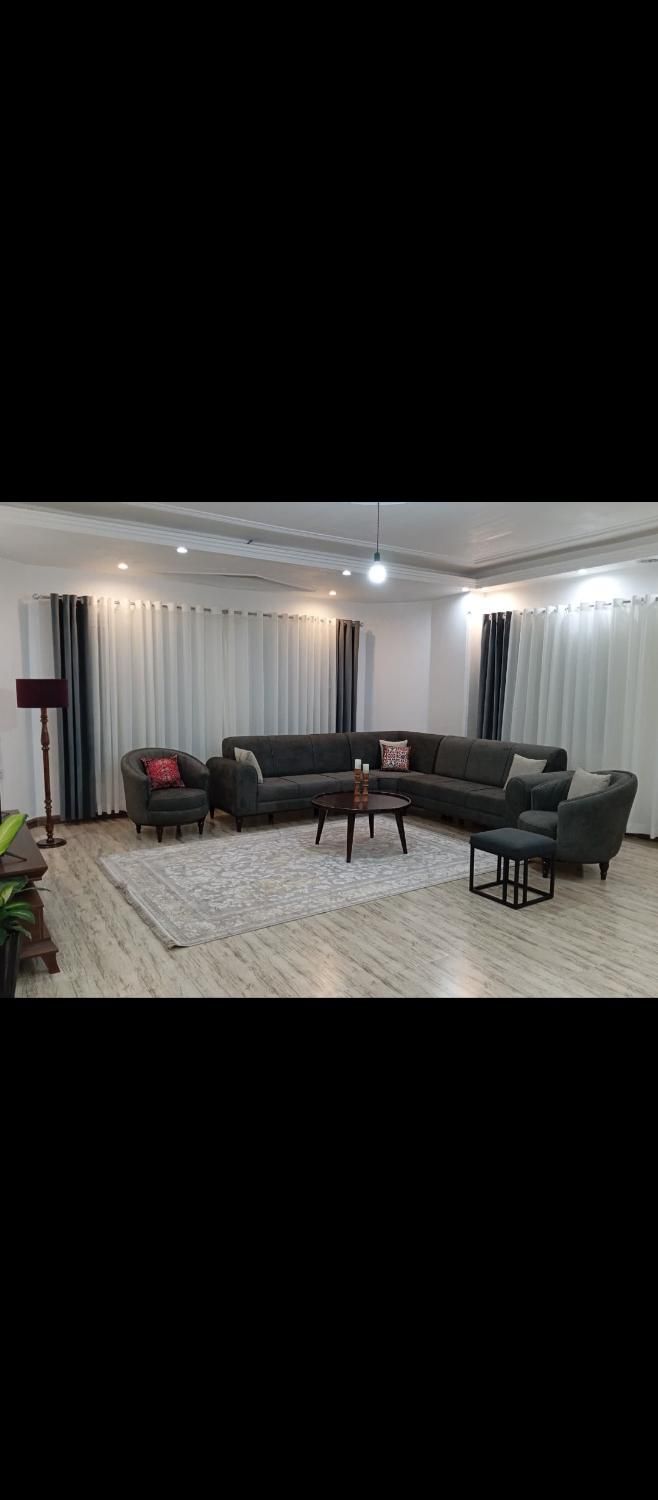 مبل ۹نفره با میز وسط و دو عسلی|مبلمان خانگی و میز عسلی|تنکابن, |دیوار