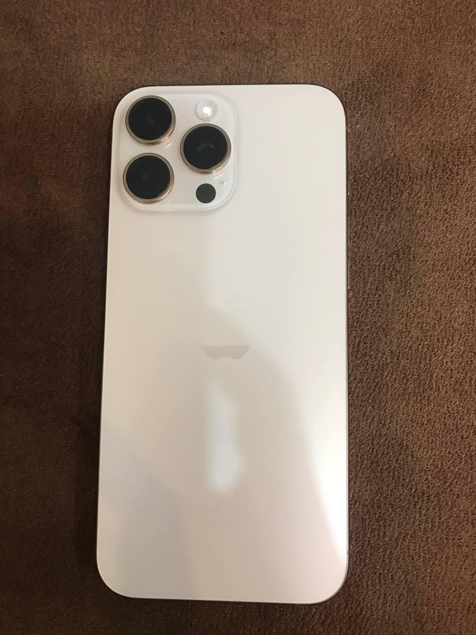 اپل iPhone 16 Pro Max با حافظهٔ ۲۵۶ گیگابایت|موبایل|تهران, دهکده المپیک|دیوار