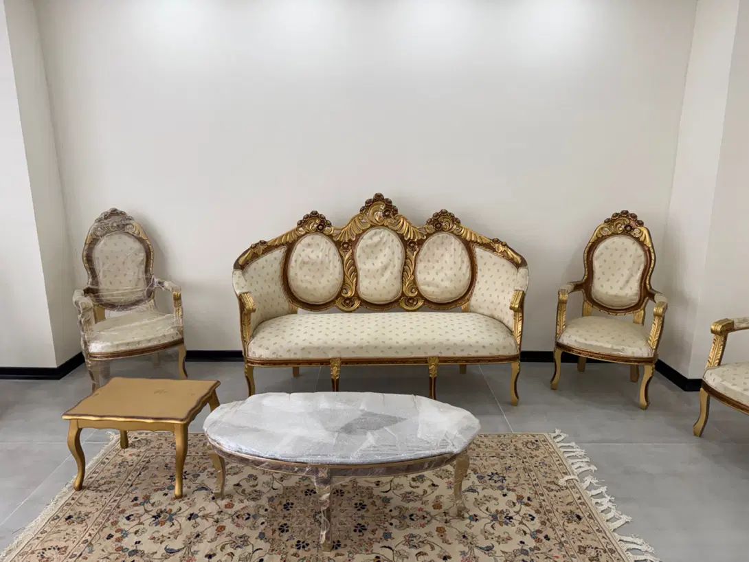 مبل سلطنتی (آبنوس) و میز نهار خوری|مبلمان خانگی و میز عسلی|کرج, گلستان|دیوار