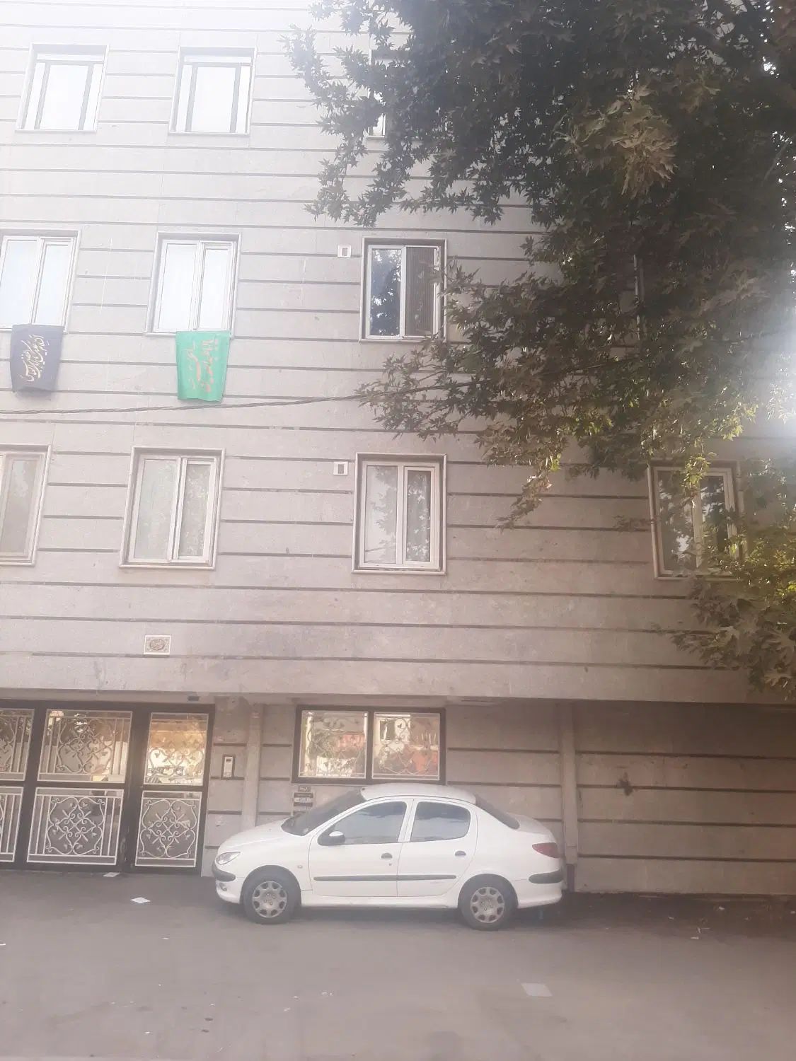 آپارتمان ۶۷متری دو خوابه با پارکینگ وانباری سندار|فروش آپارتمان|کرج, کوی فرهنگ|دیوار