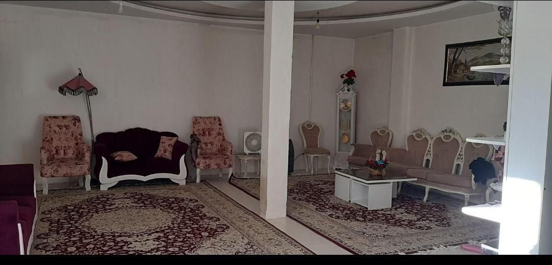 اجاره روزانه  سوییت آپارتمان ۱۰۰ متری مبله|اجارهٔ کوتاه‌مدت آپارتمان و سوئیت|همدان, |دیوار