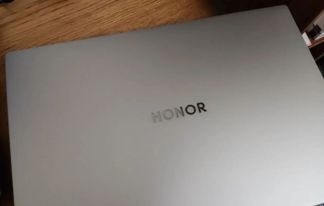 لپ تاپ Honor Magic book pro 16 2025|رایانه همراه|اصفهان, ملک‌شهر|دیوار