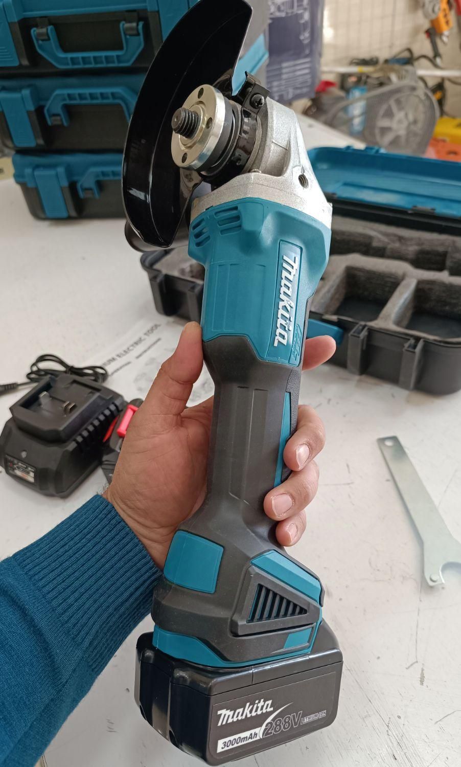 مینی سنگ شارژی ماکیتا Makita سنگ شارژی براشلس|ابزارآلات|شیراز, عادل آباد|دیوار