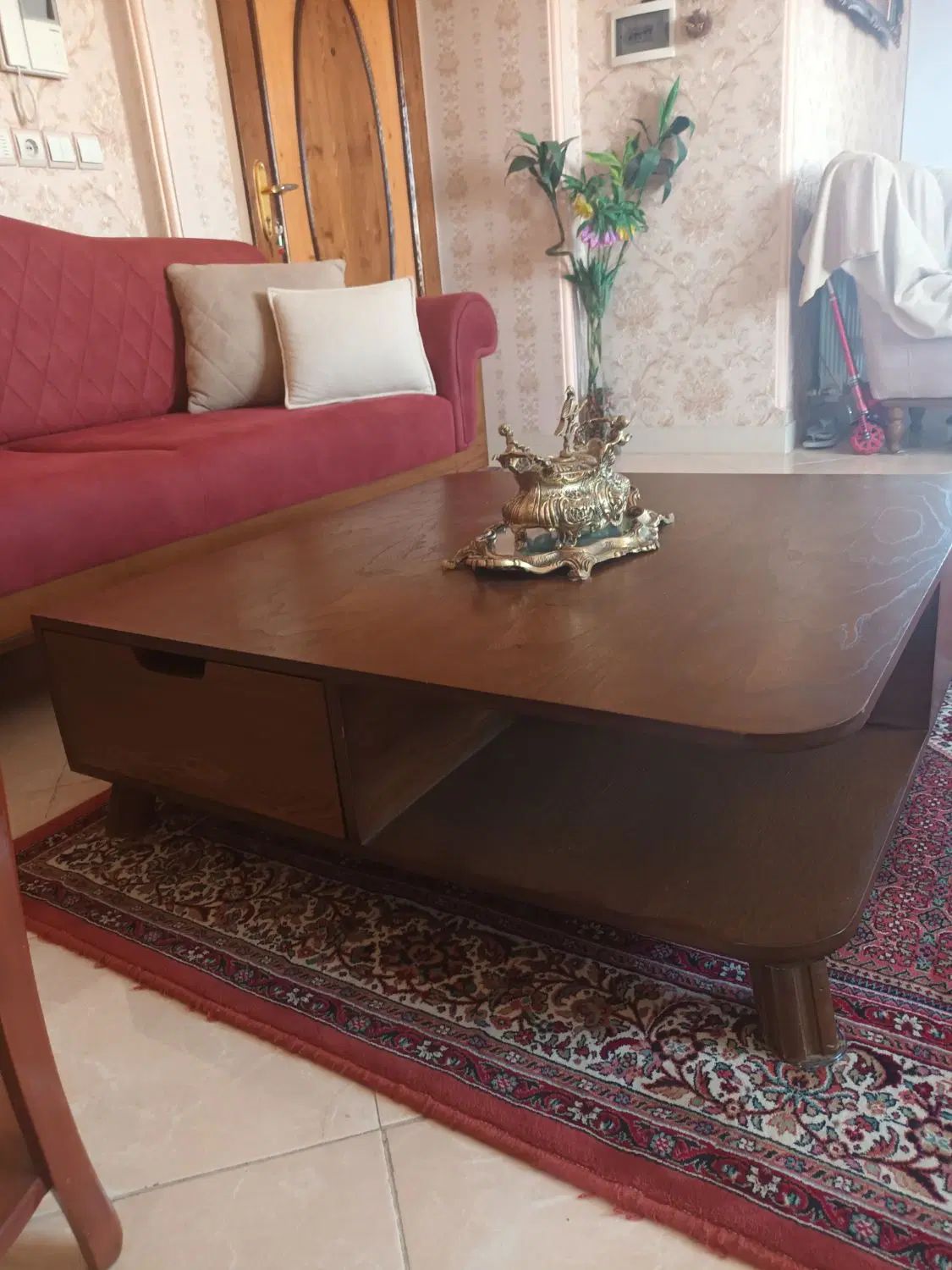میز جلومبلی  باچوب گردو و سالم و محکم با دوتا عسلی|مبلمان خانگی و میز عسلی|تهران, خانی آباد نو شمالی|دیوار
