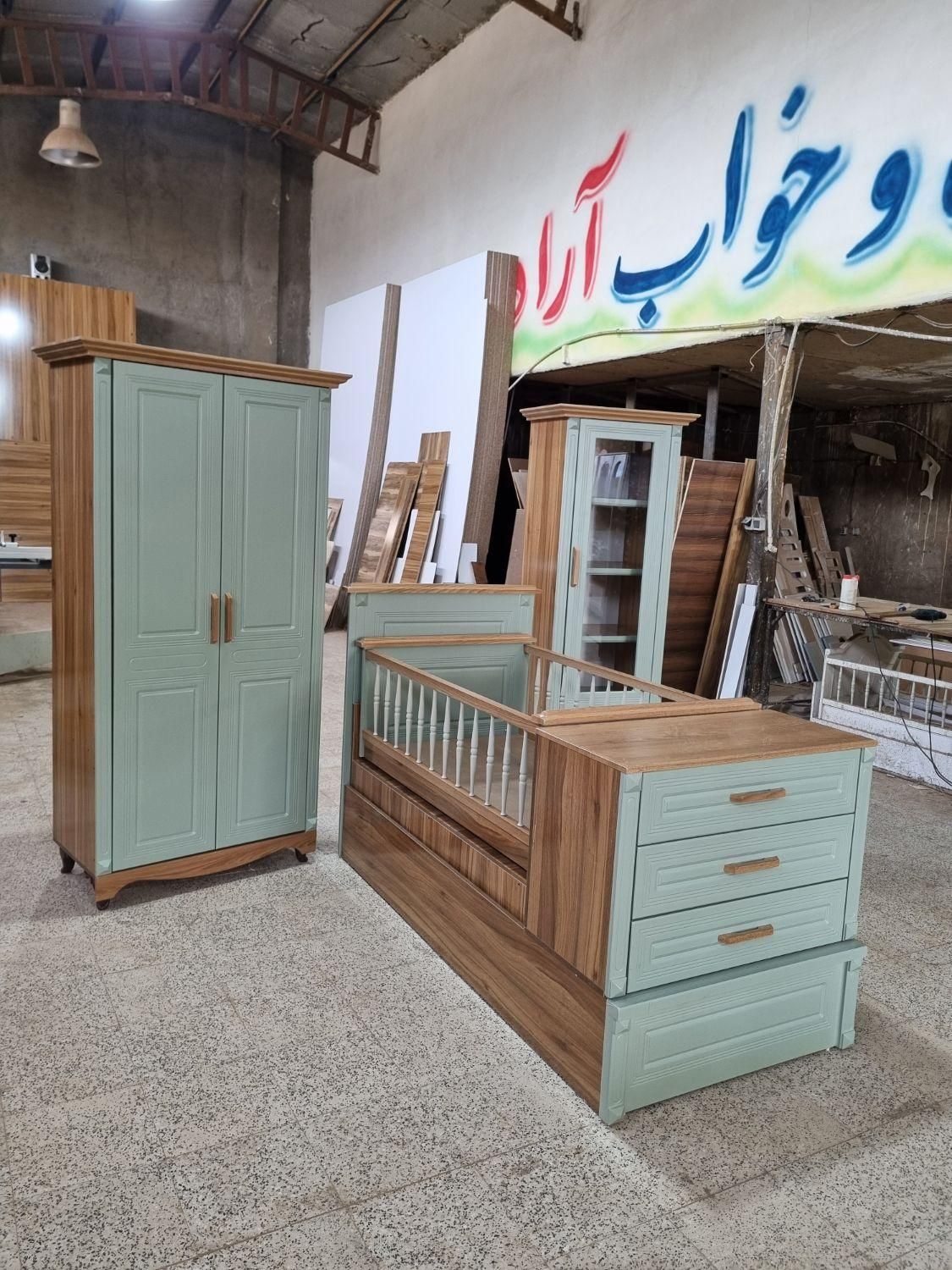 تخت وکمد نوزاد ام دی اف وکیوم|تخت و سرویس خواب|مشهد, خواجه ربیع|دیوار