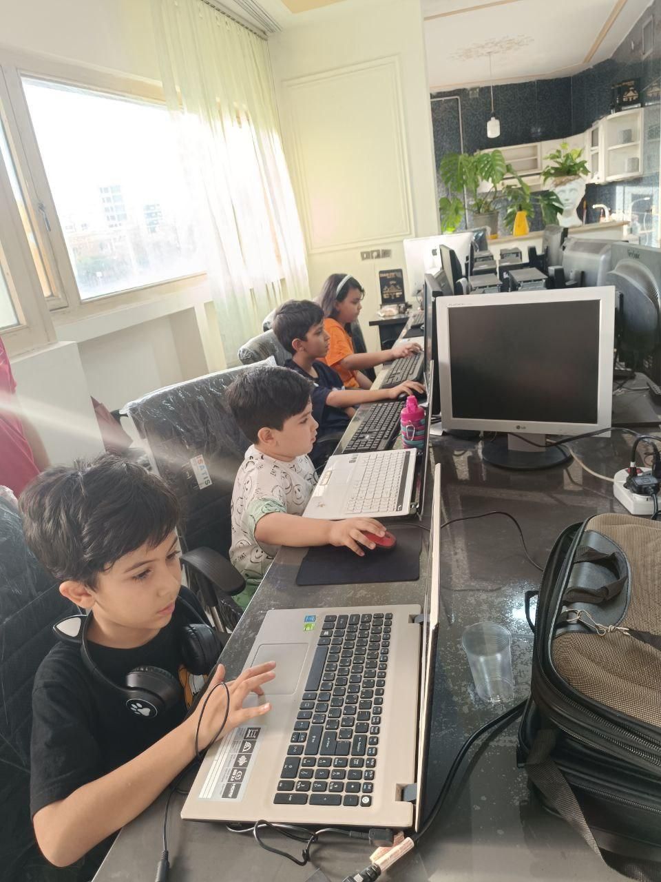 آموزش برنامه نویسی کودکان (اسکرچ)|خدمات آموزشی|سبزوار, دانشگاه آزاد|دیوار