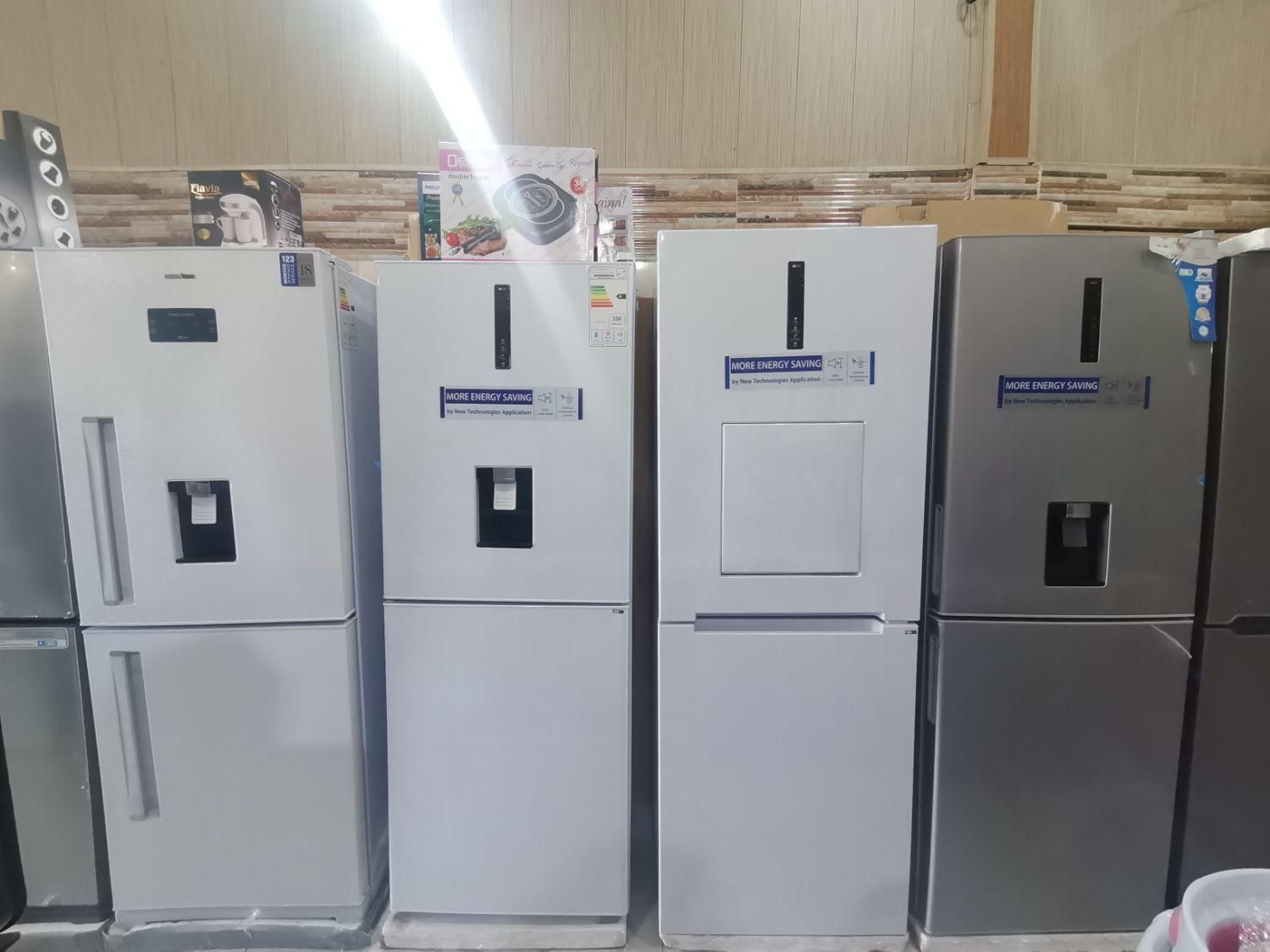 یخچال فریزر بدون برفک با گارانتی (سه راه ایثار)|یخچال و فریزر|ارومیه, |دیوار