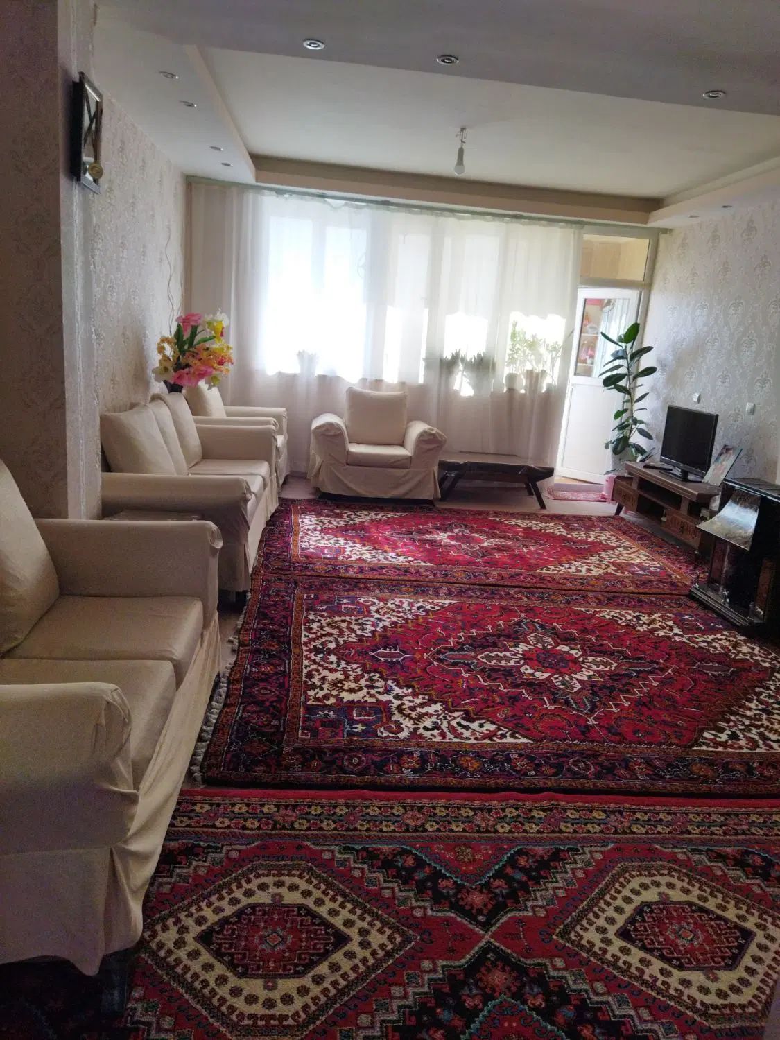 آپارتمان دارای پارکینگ وانباری وسند ششدانگ|فروش آپارتمان|آذرشهر, |دیوار