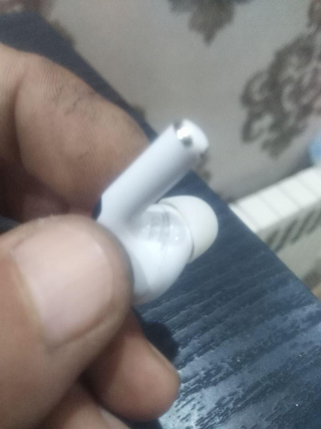 گوشی ایر پاد پرو (گوش راست) سالم|لوازم جانبی موبایل و تبلت|تهران, نعمتآباد|دیوار