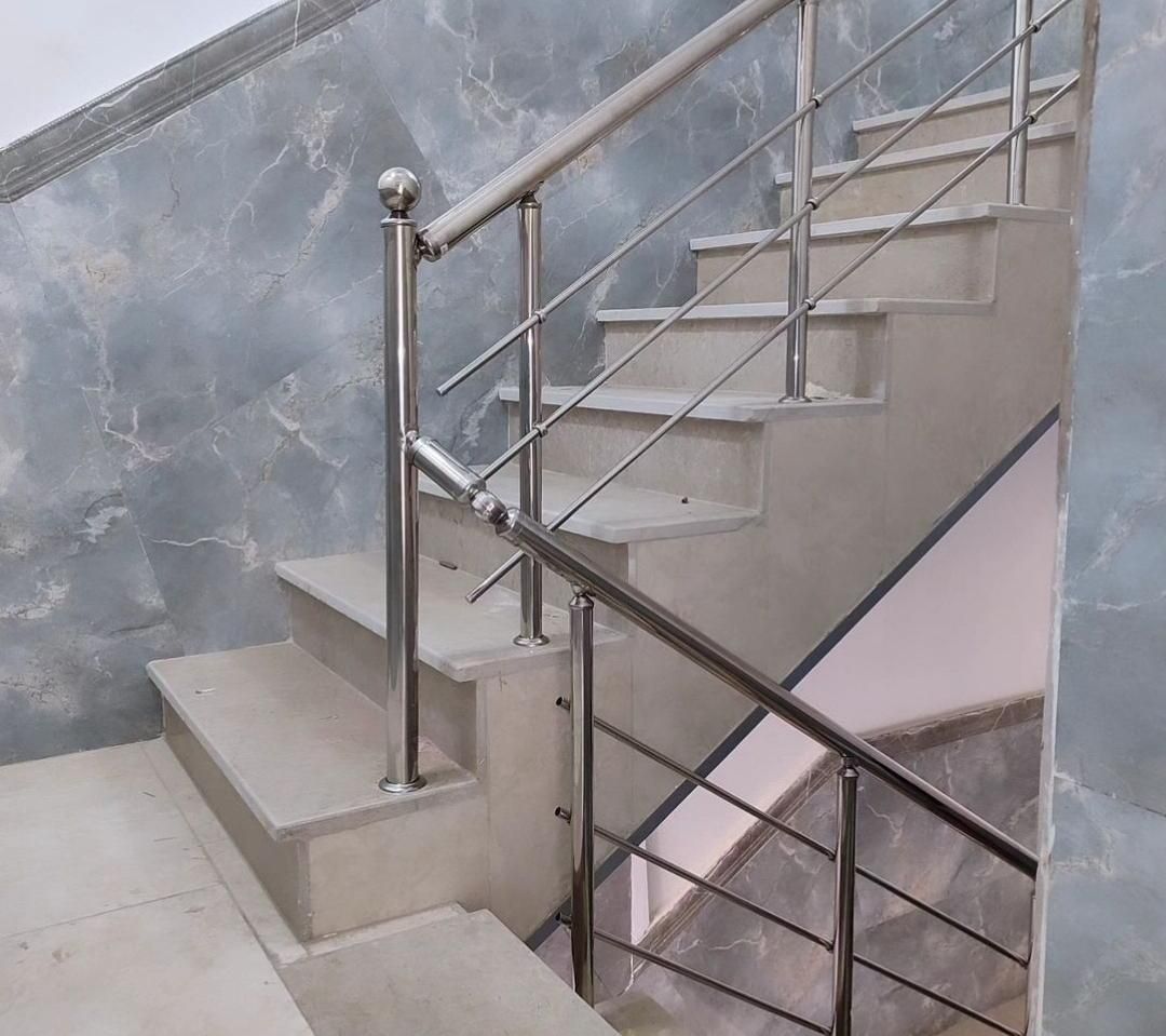 نرده راه پله وبالکن|خدمات پیشه و مهارت|مریوان, |دیوار