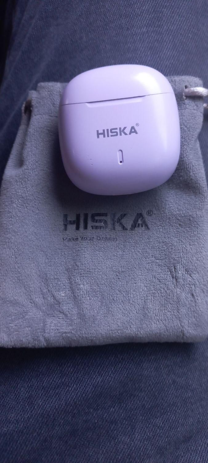 ایرپاد hiska|صوتی و تصویری|بروجن, |دیوار