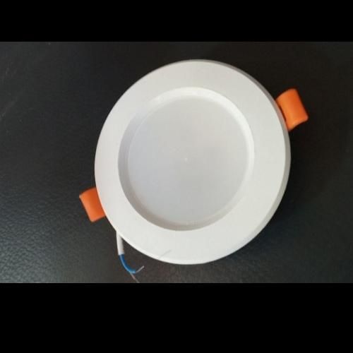 پنل ۷وات هالوژن ضمانتی|لامپ و چراغ|گرگان, |دیوار