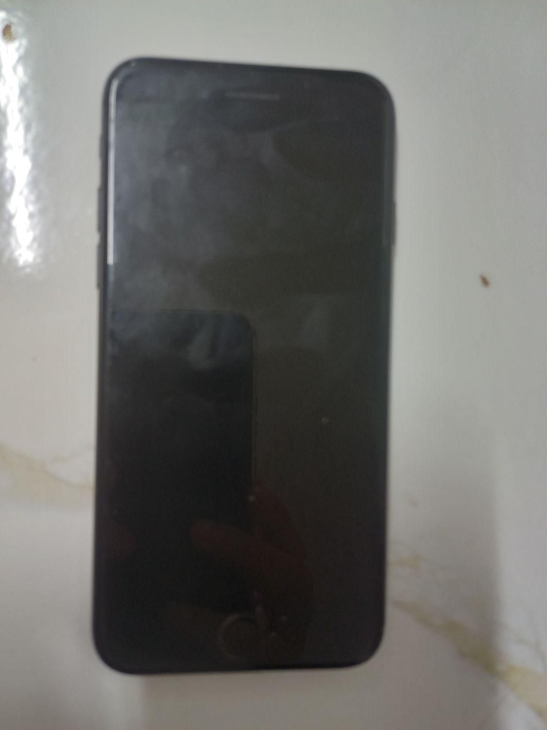 اپل iPhone 7 با حافظهٔ ۱۲۸ گیگابایت|موبایل|تهران, امیریه|دیوار