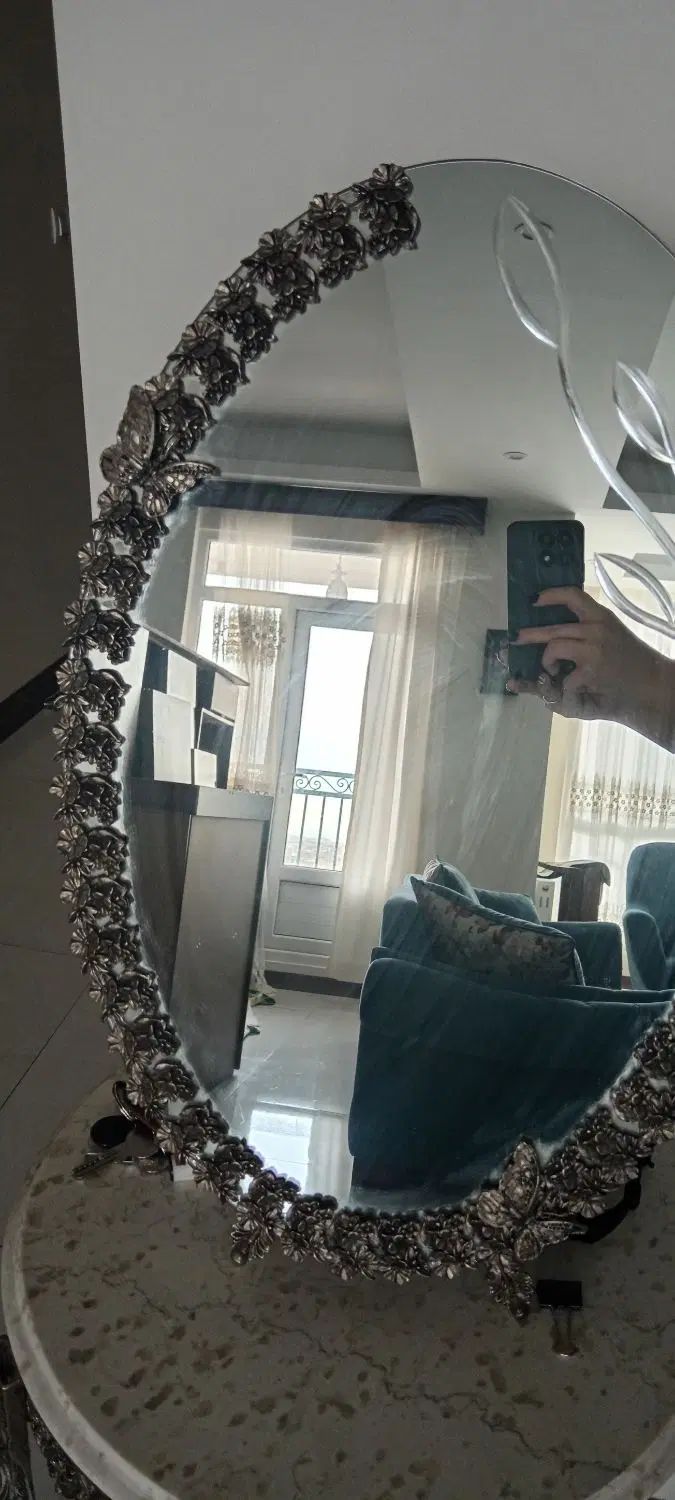 اینه و شمعدان|مبلمان خانگی و میز عسلی|کرج, گوهردشت|دیوار