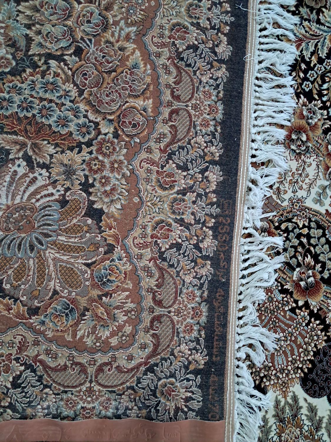 یک جفت فرش ۱۲متری۷۰۰شانه تراکم ۲۵۵۰طرح عروس|فرش|ورامین, شهرک مدرس|دیوار