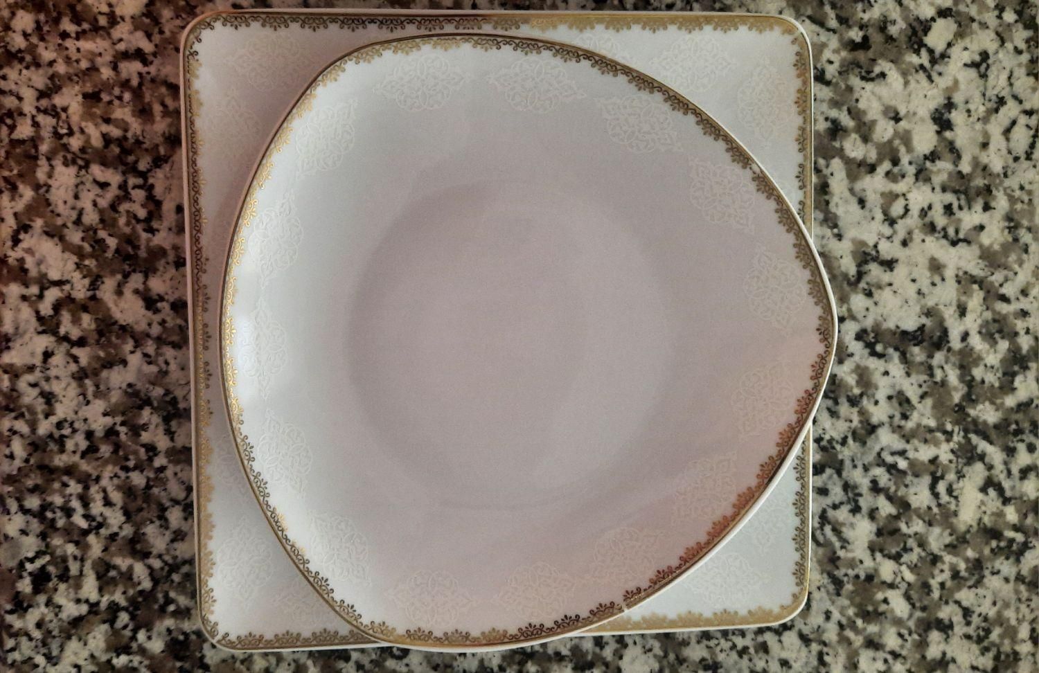 چینی تقدیس ۱۸ نفره|ظروف سرو و پذیرایی|زابل, |دیوار