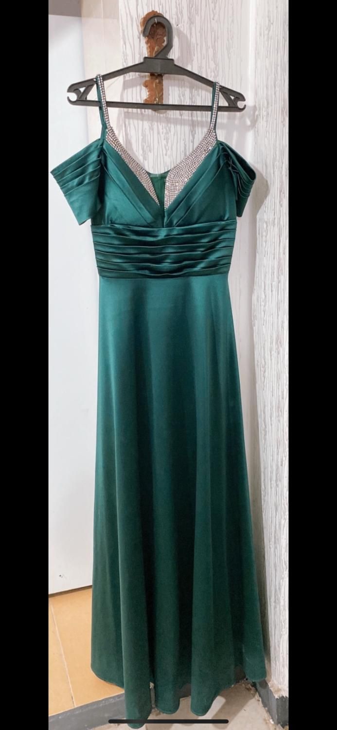 لباس مجلسی|لباس|مسجد سلیمان, |دیوار