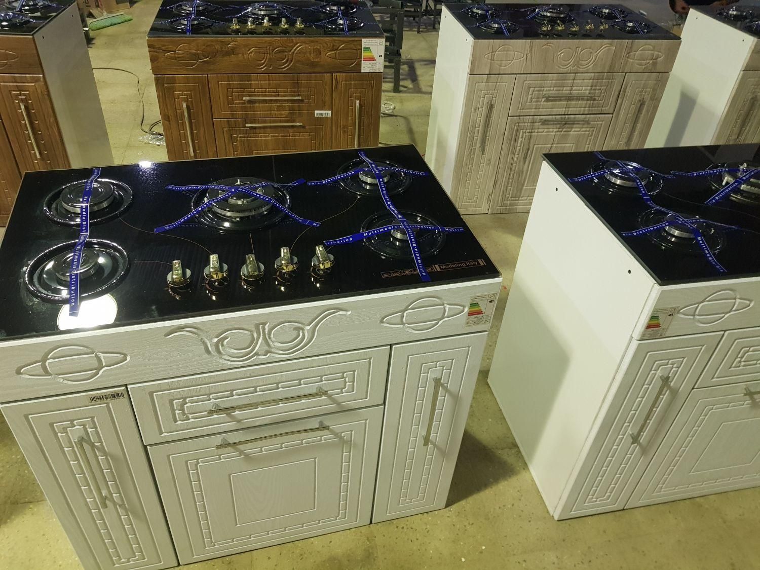 آبچکان//گاز کابینت ممبران|آب‌چکان و نظم‌دهنده ظروف|اراک, |دیوار