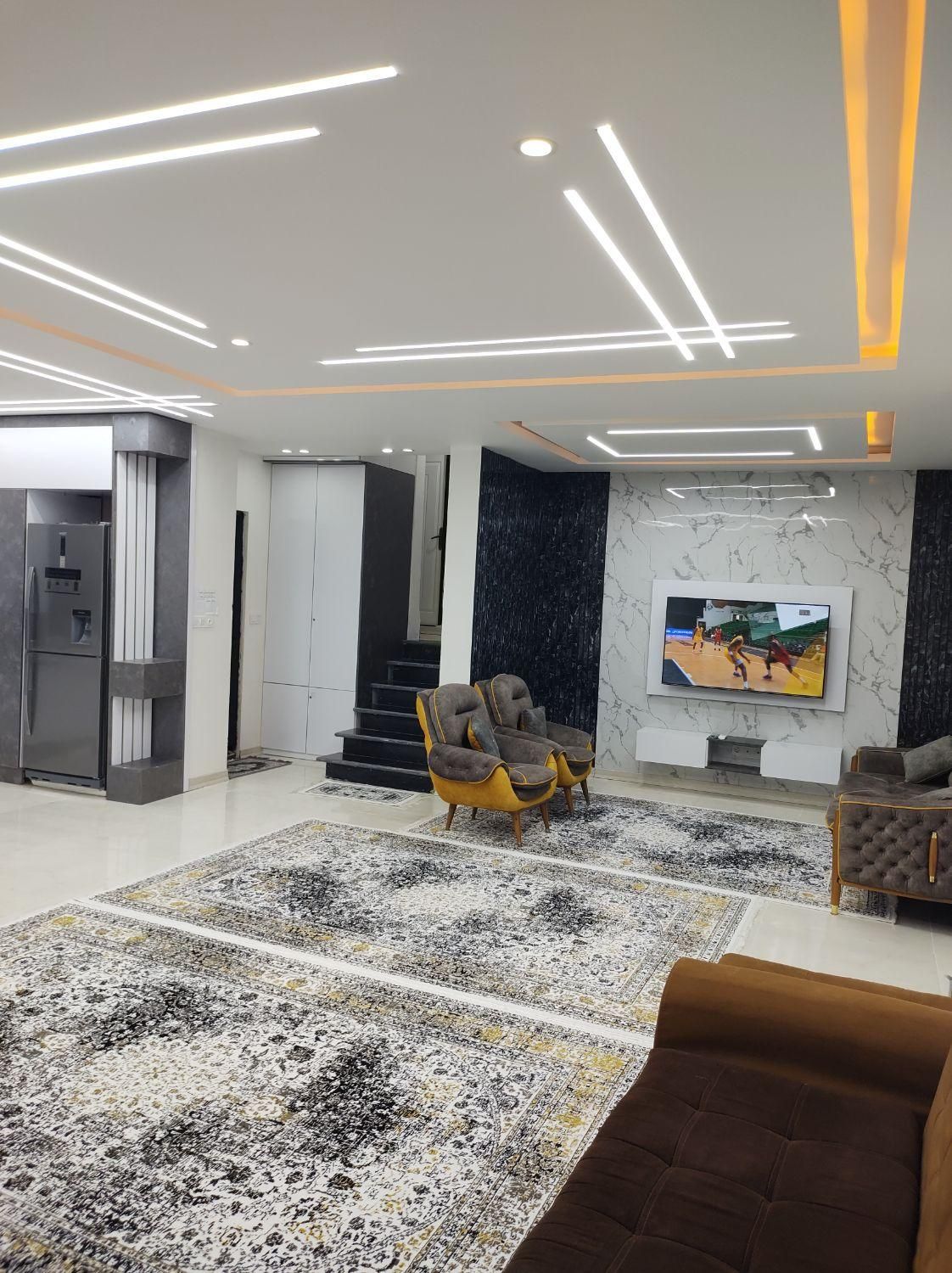 ویلا دربست،تمیز،وسط شهر ، مالک|اجارهٔ کوتاه‌مدت ویلا و باغ|فومن, |دیوار