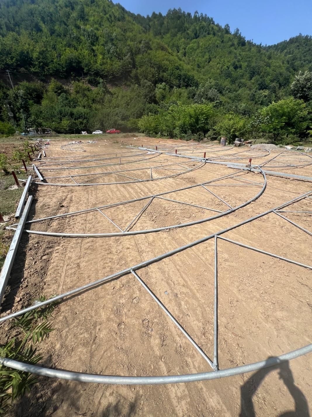 اخذ مجوز ، ساخت و اجرای کامل گلخانه در گیلان|خدمات باغبانی و درختکاری|رشت, گلزاران|دیوار