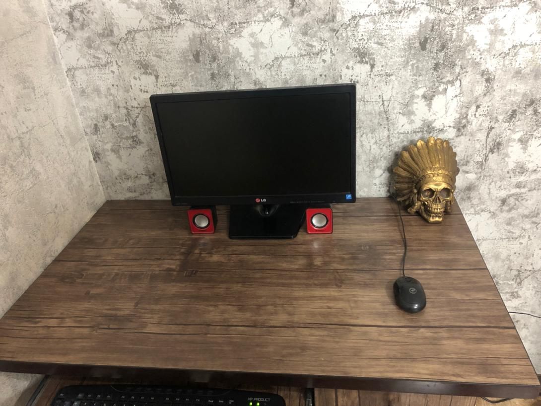 کامپیوتر + مانیتور LG تخت + میز و صندلی|رایانه رومیزی|اصفهان, کوی گلزار|دیوار