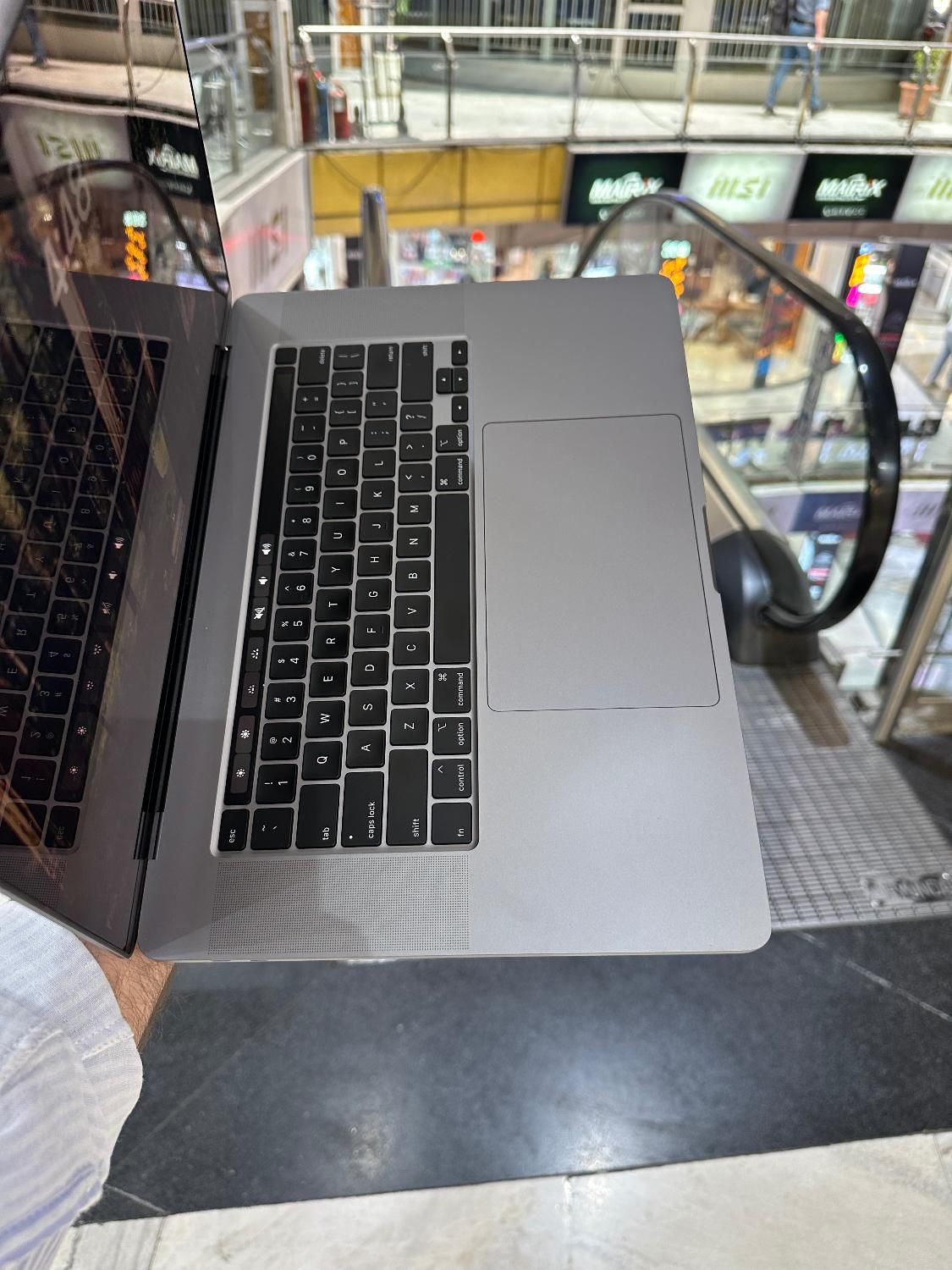 مک بوک پرو  2019  I9 9880H ram 32 ssd 2TB vga 8gb|رایانه همراه|تهران, میرداماد|دیوار