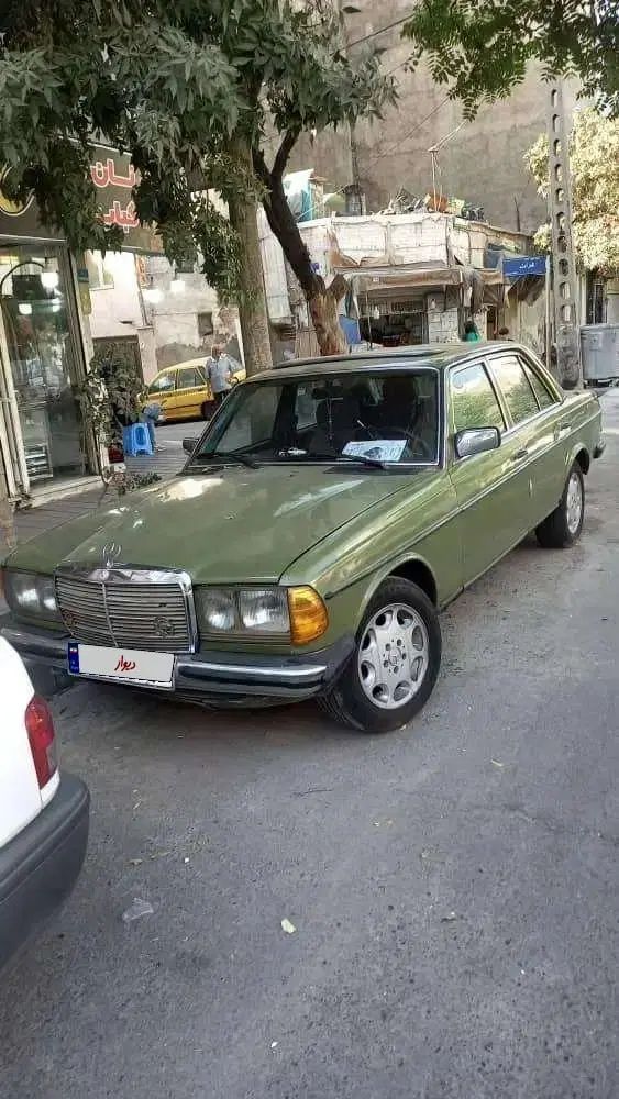 ی بنز دانشجویی 230  اتاق ۱۲۳    مدل ۱۹۸۰  سالم|خودرو سواری و وانت|تهران, خانی آباد نو جنوبی|دیوار