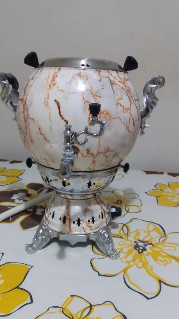یک عدد سماور گازی بسیار شیک و تمیز طرح ماربل|سماور، چای‌ساز، قهوه‌ساز|رشت, یخسازی|دیوار