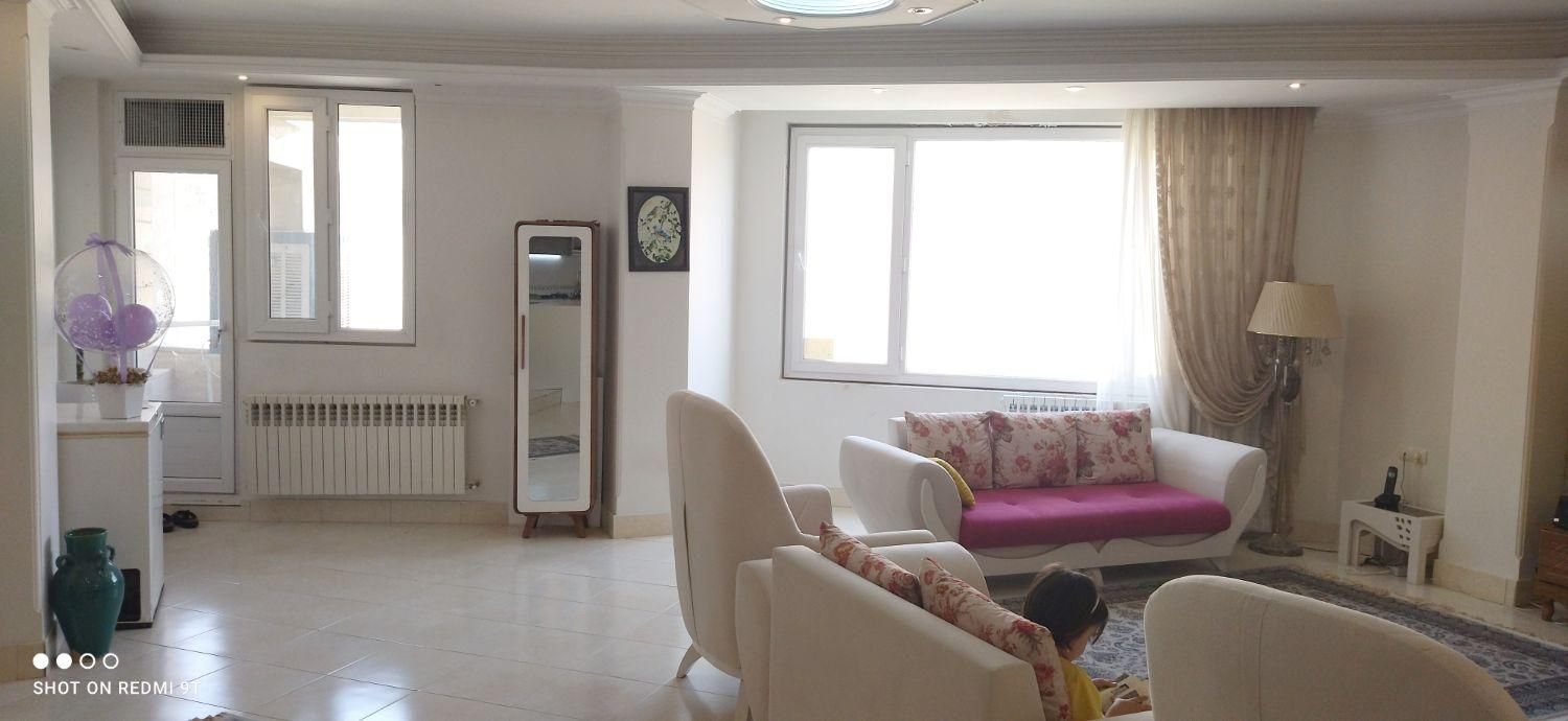 آپارتمان۱۴۸مترتکواحدی ویوطبیعت جهان نما خاتم|فروش آپارتمان|کرج, شهرک جهان‌نما|دیوار