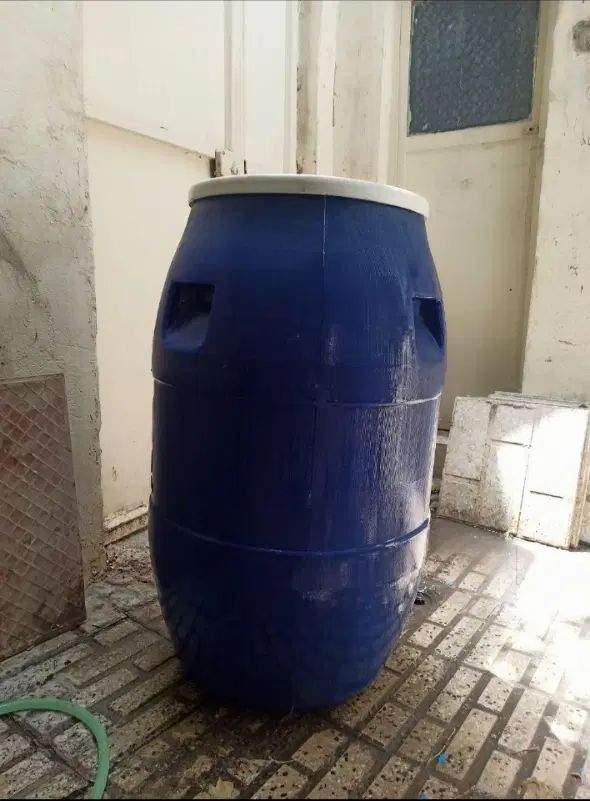 بشکه پلاستیکی دبه بزرگ خیارشور دبه رب بطری عرقیجات|ظروف نگهدارنده، پلاستیکی، یک‌بارمصرف|ارومیه, |دیوار