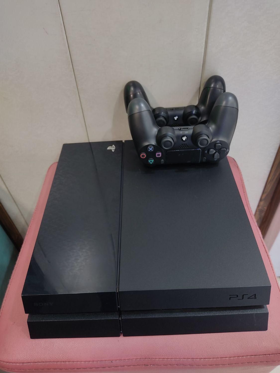 ps4 fat دو‌دسته|کنسول، بازی ویدئویی و آنلاین|تهران, فلسطین (میدان انقلاب)|دیوار
