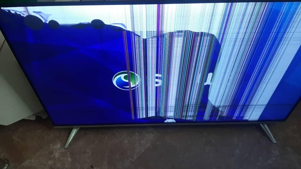 (فروش) و(خریدار) تلویزیون شکسته وخراب|تلویزیون و پروژکتور|پرند, فاز ۲|دیوار