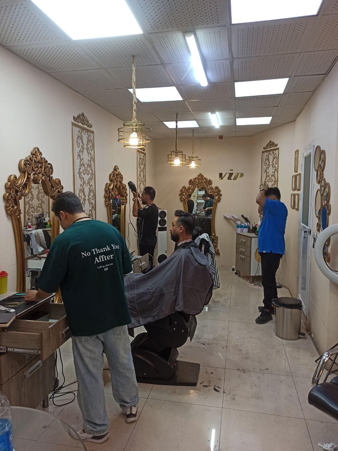 استخدام نیروی کار در آریشگاه مردانه|استخدام درمانی، زیبایی، بهداشتی|اصفهان, پروین|دیوار