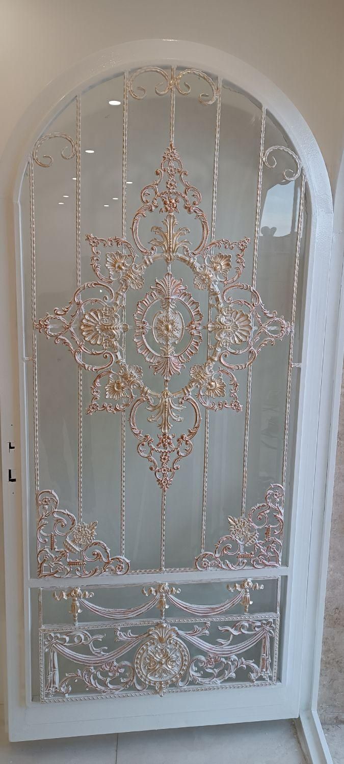 رنگ آمیزی و نقاشی ساختمان تهران حومه|خدمات پیشه و مهارت|تهران, صادقیه|دیوار