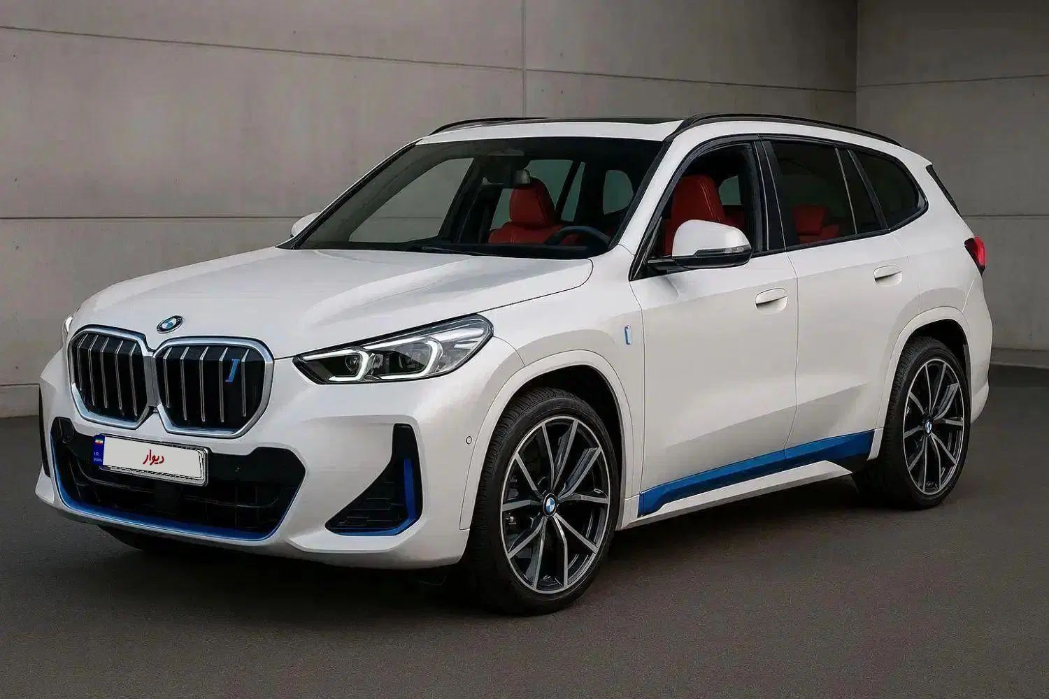 بی‌ام‌و iX1 eDrive 25L، مدل ۲۰۲۵ سفید تو قرمز|خودرو سواری و وانت|تهران, نیاوران|دیوار