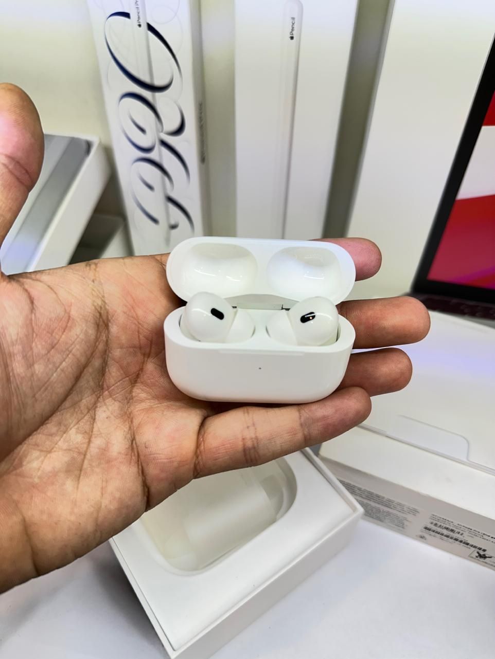 AirPod Pro 2 new type C یک ماه کار|لوازم جانبی موبایل و تبلت|کرج, کوی امامیه|دیوار