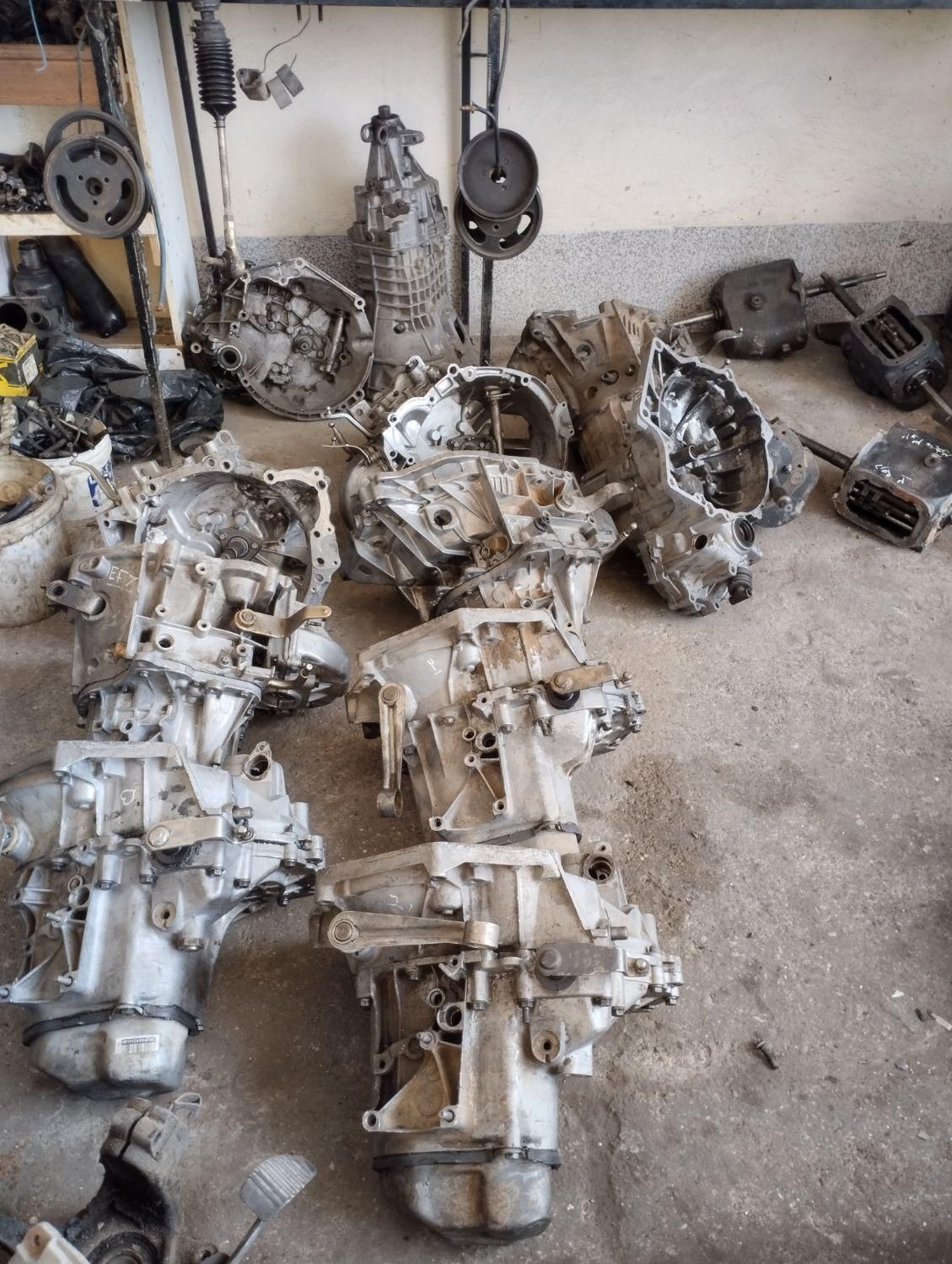 انواع گیربکس ، دفرانسیل و سایر قطعات استوک خودرو|قطعات یدکی و لوازم جانبی|سمنان, |دیوار