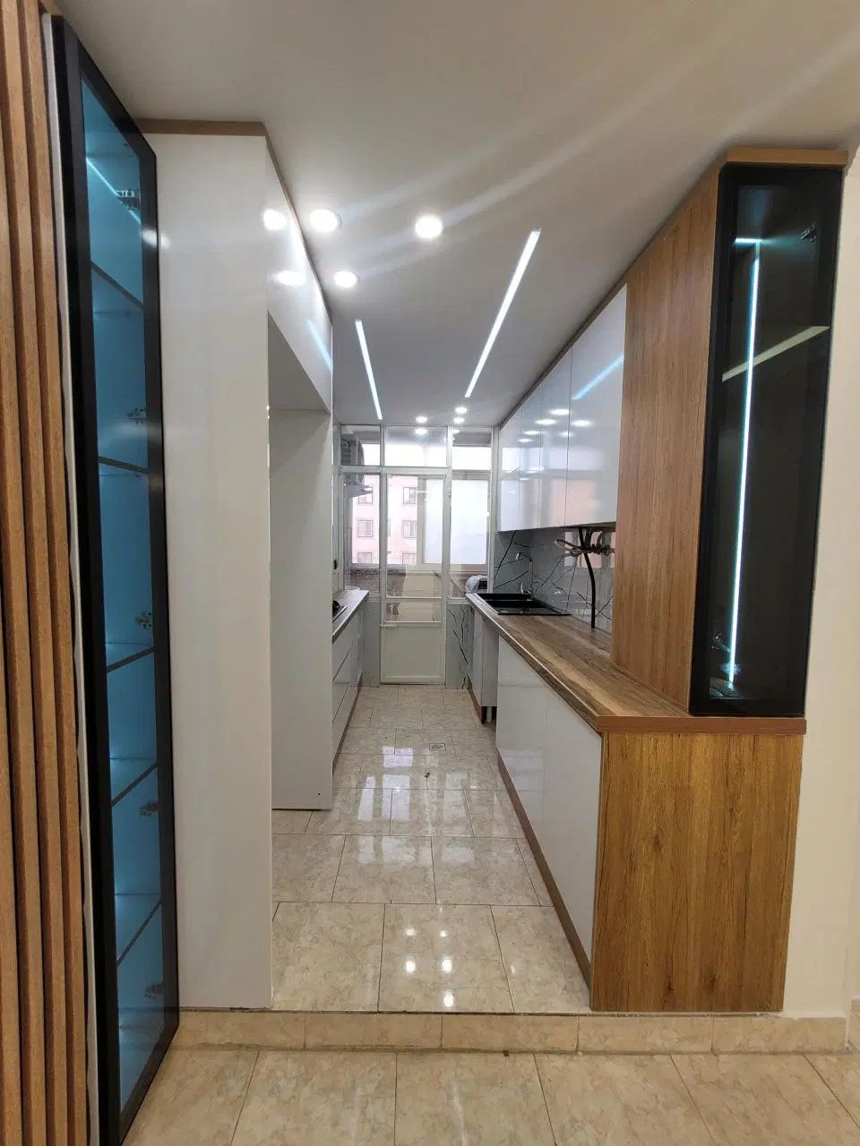 زندگی راحت درطبقه اول،60متربا پارکینگ سندی، ماهدشت|فروش آپارتمان|فردیس, سرحدی|دیوار