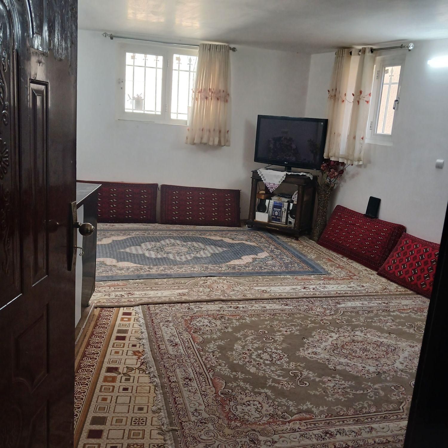 اجاره روزانه/هفتگی/ماهانه آپارتمان ۵۰ متری|اجارهٔ کوتاه‌مدت آپارتمان و سوئیت|فیروزکوه, |دیوار