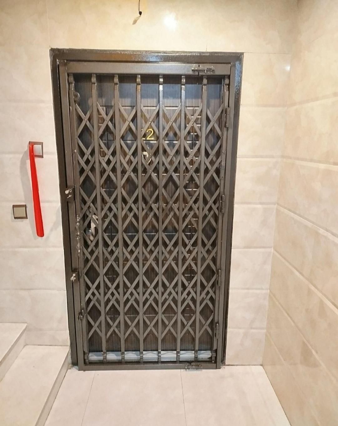 تولید و نصب انواع حفاظ اهنی و درب های اکاردئونی|مصالح و تجهیزات ساختمان|کرج, گوهردشت|دیوار