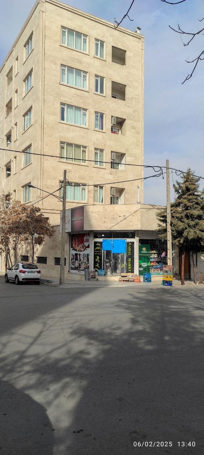 مغازه تجاری دائم ۳۰ متر فارغ التحصیلان۱۶ سر سه نبش|فروش مغازه و غرفه|مشهد, فارغ التحصیلان|دیوار