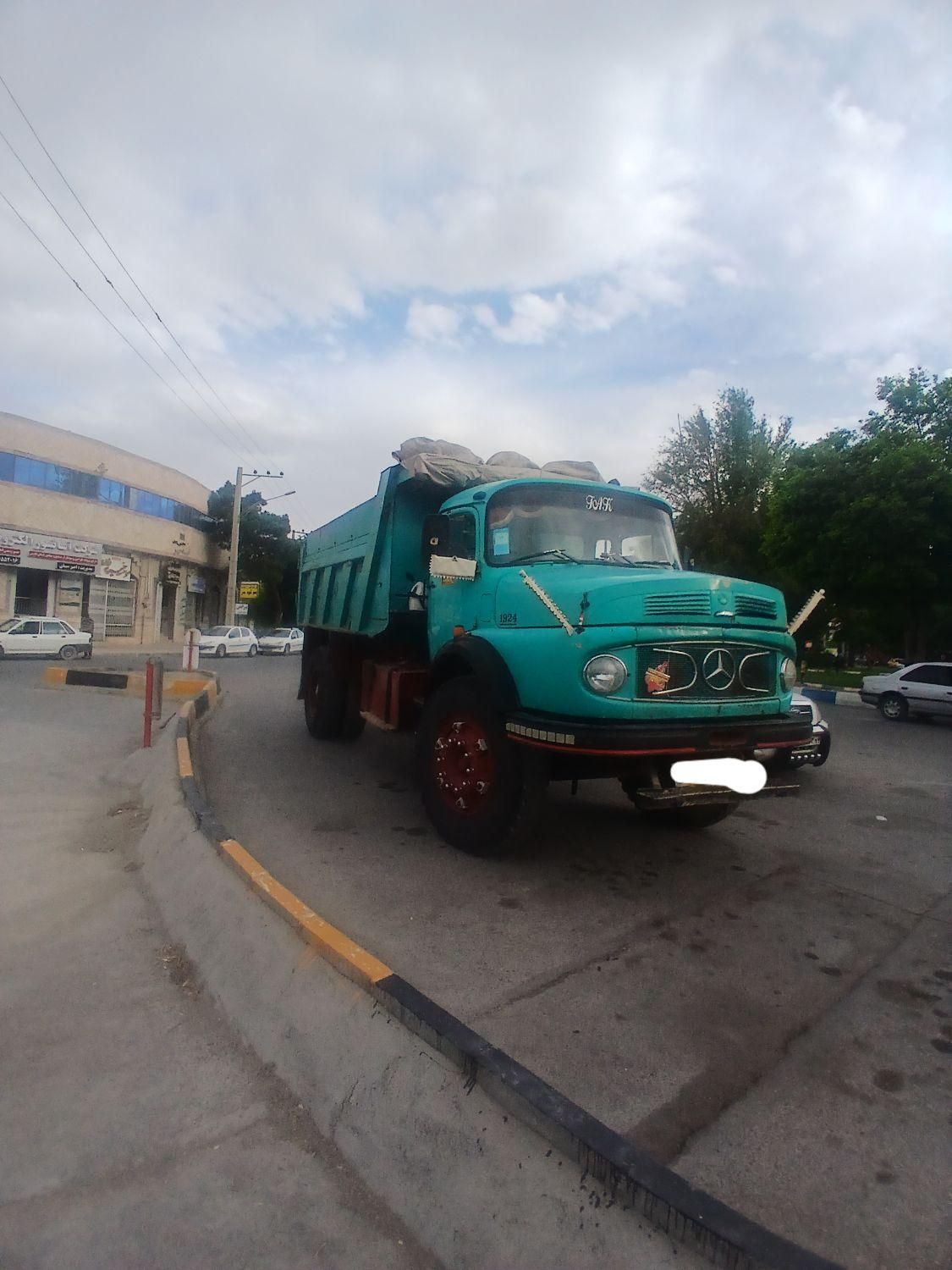 تک بنز ۱۹۲۴|خودرو سنگین|تهران, یاخجی آباد|دیوار
