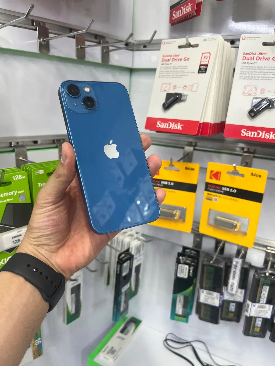 IPhone 13|موبایل|تبریز, |دیوار