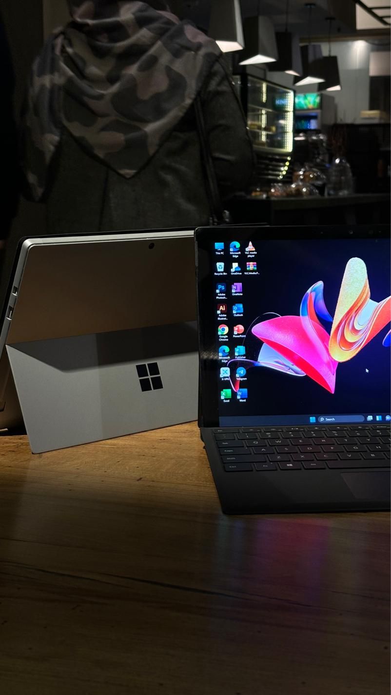Surface pro 6 - i7 8-256 - کیبورد و شارژر|رایانه همراه|تهران, شهرک غرب|دیوار