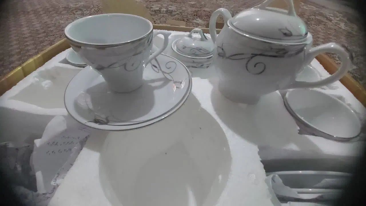 سرویس عصرانه خوری چینی مقصود ۱۶ پارچه|ظروف سرو و پذیرایی|مشهد, فرهنگیان (شهرک غرب)|دیوار