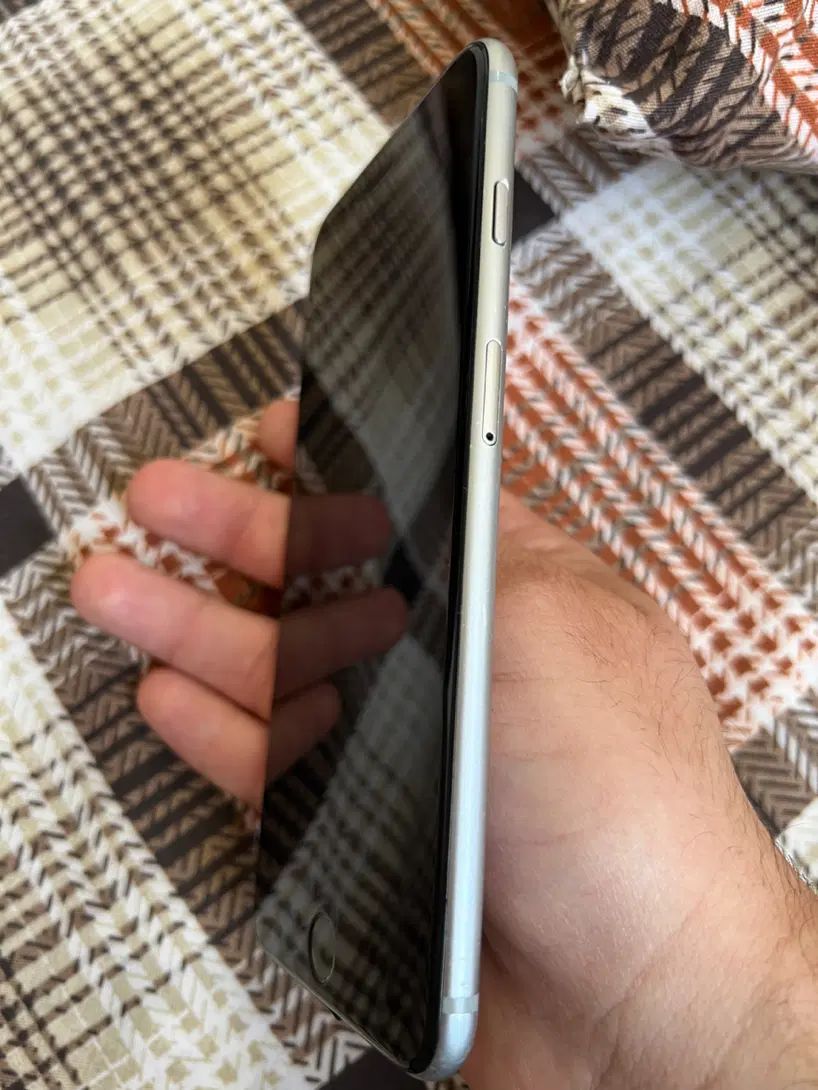 اپل iPhone 6 Plus با حافظهٔ ۱۶ گیگابایت|موبایل|اصفهان, خرم|دیوار